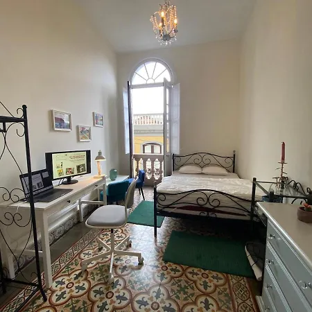 Casa Amarilla Old Town *
