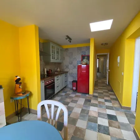 Casa Amarilla Old Town Appartement