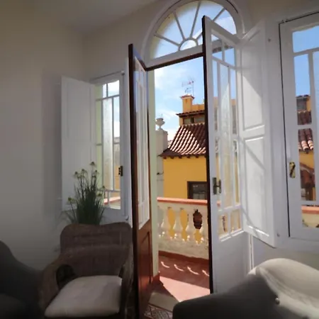 Casa Amarilla Old Town Appartement
